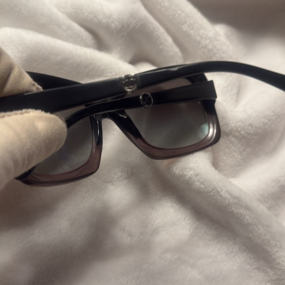 Authentic Vintage Chanel Sunglasses - Picture 6 of 13